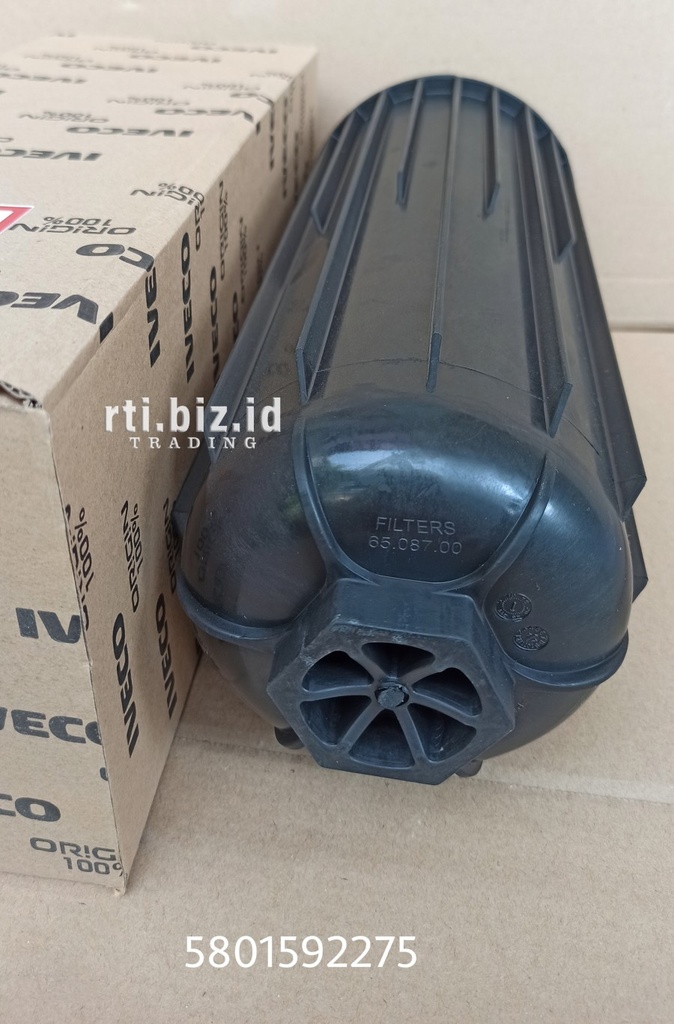 5801592275 Oil Filter Engine Or Oil Filter Housing (Iveco)