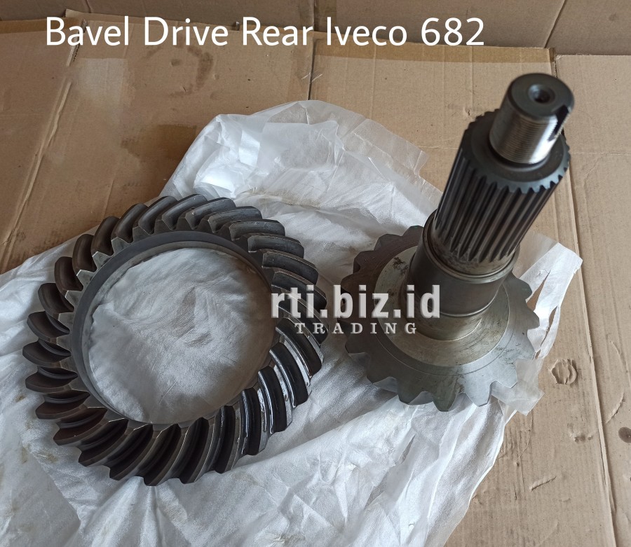 17/28 Crown Pinion rear (Bavel Drive Rear) (Iveco)